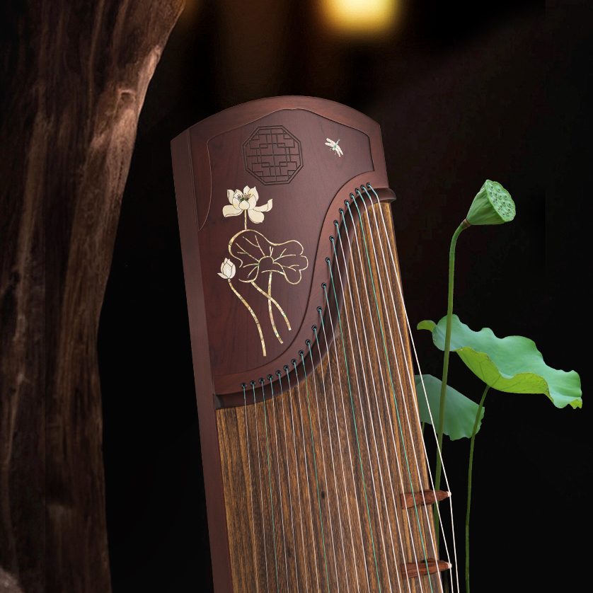 Míngdé — Bright Virtue guzheng, styled photo